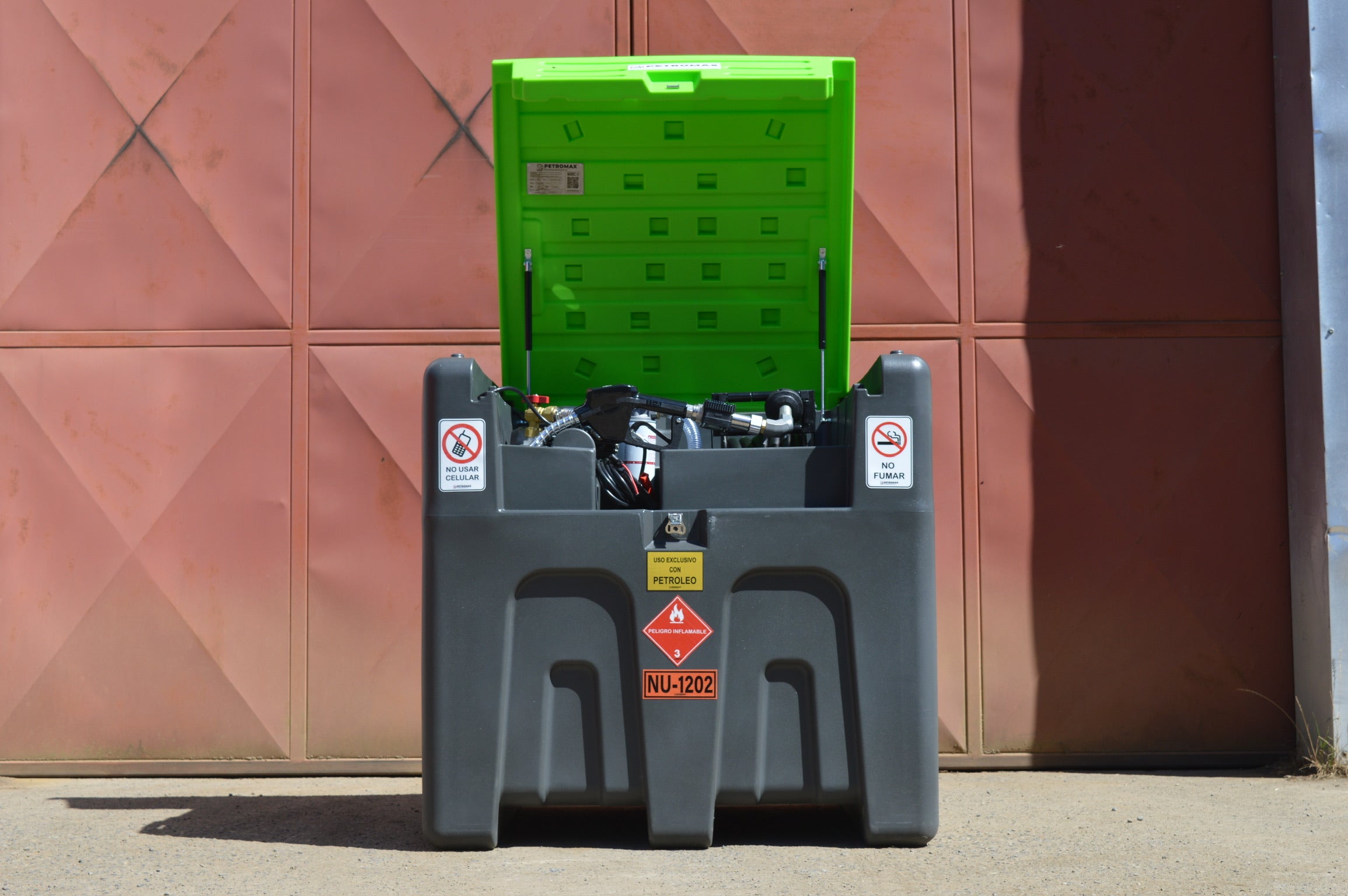 ESTANQUE DIESEL 600 LTS. DD600HR PETROMAX MANGUERA 10 MTS.