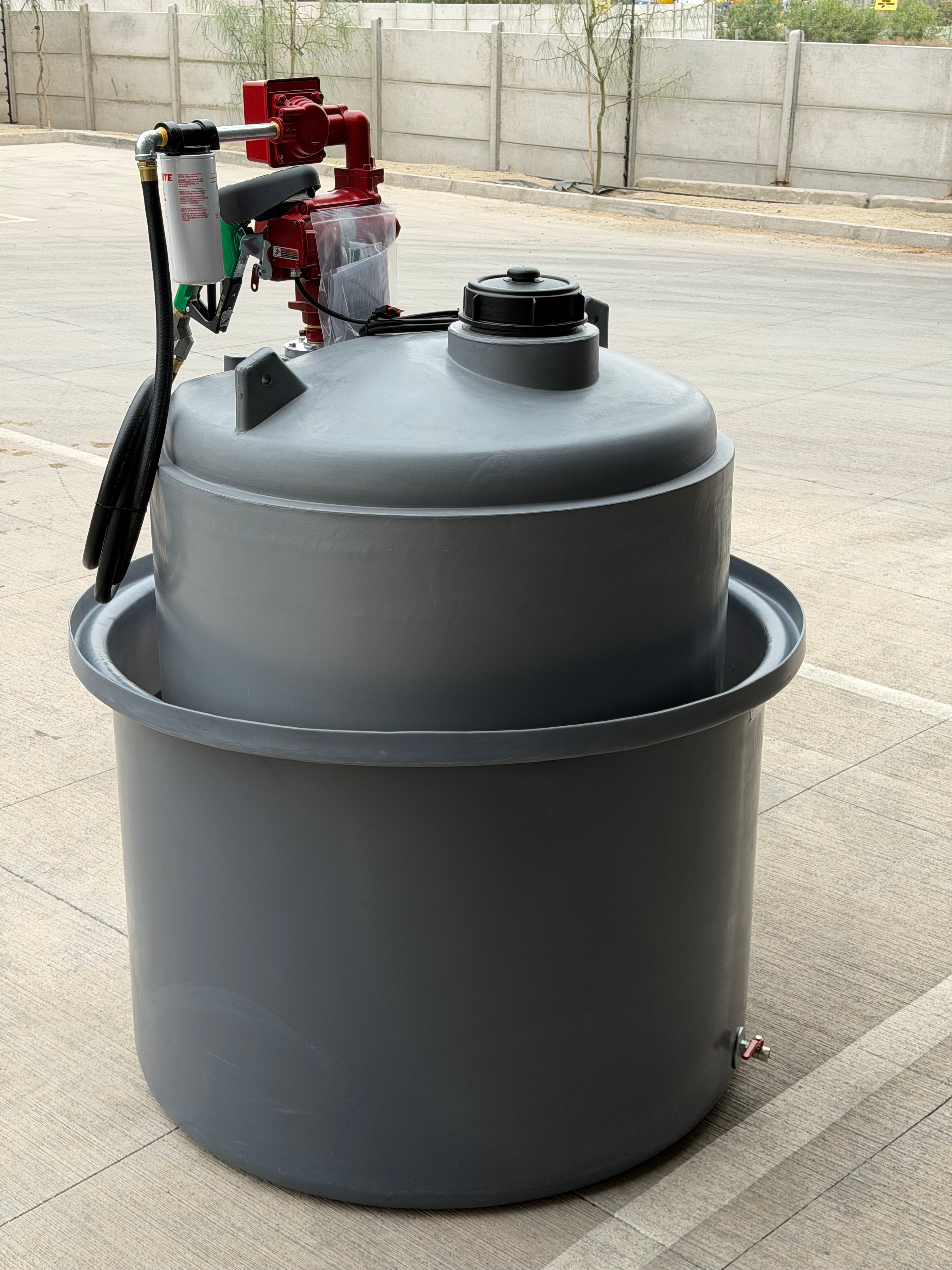 ESTANQUE DIESEL SUPERFICIE 1.000 LTS FT1000+FR PETROMAX CON SURTIDOR