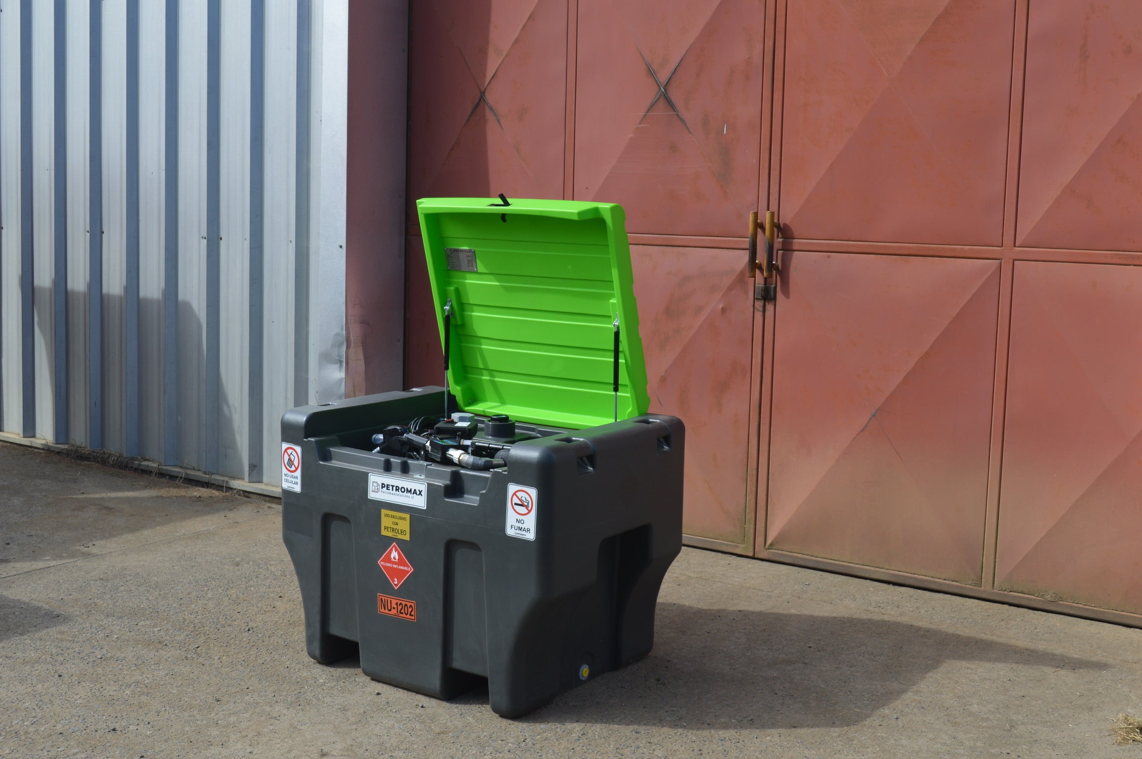 ESTANQUE DIESEL 400 LTS DD400HR PETROMAX MANGUERA 10 MTS.
