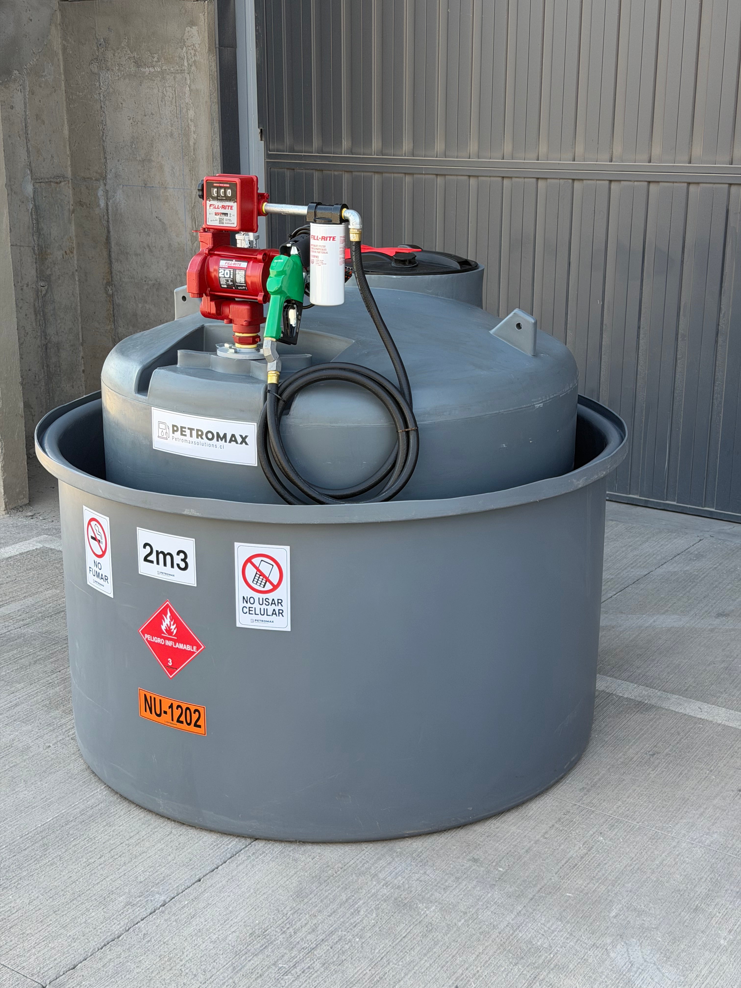 ESTANQUE DIESEL SUPERFICIE 2.000 LTS FT2000+FR PETROMAX CON SURTIDOR